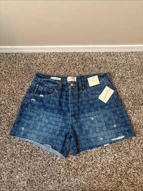 ✨NWT~Universal Thread Floral 90’s Baggy Shorts✨